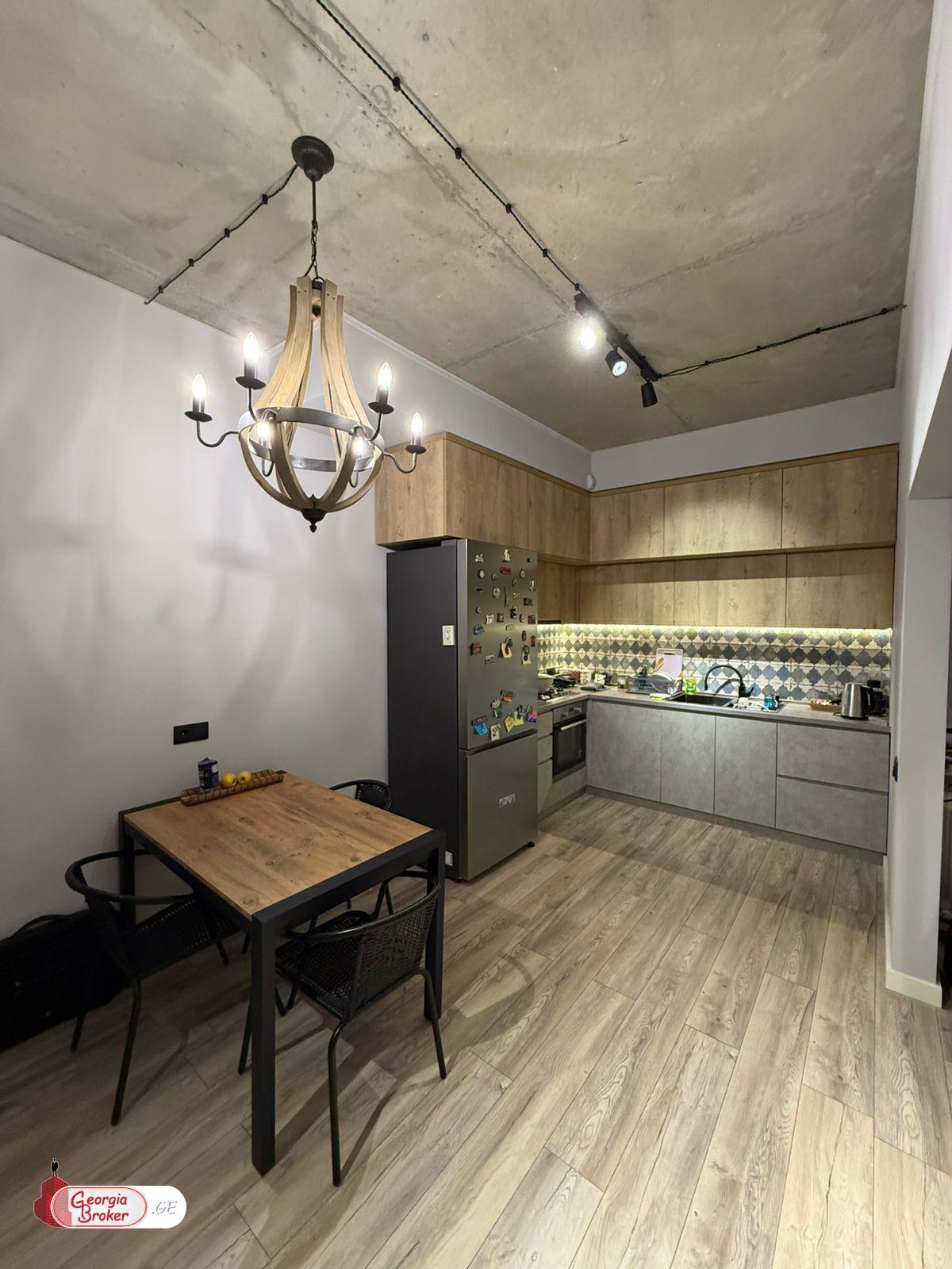 nearly repaired 3-room apartment for sale